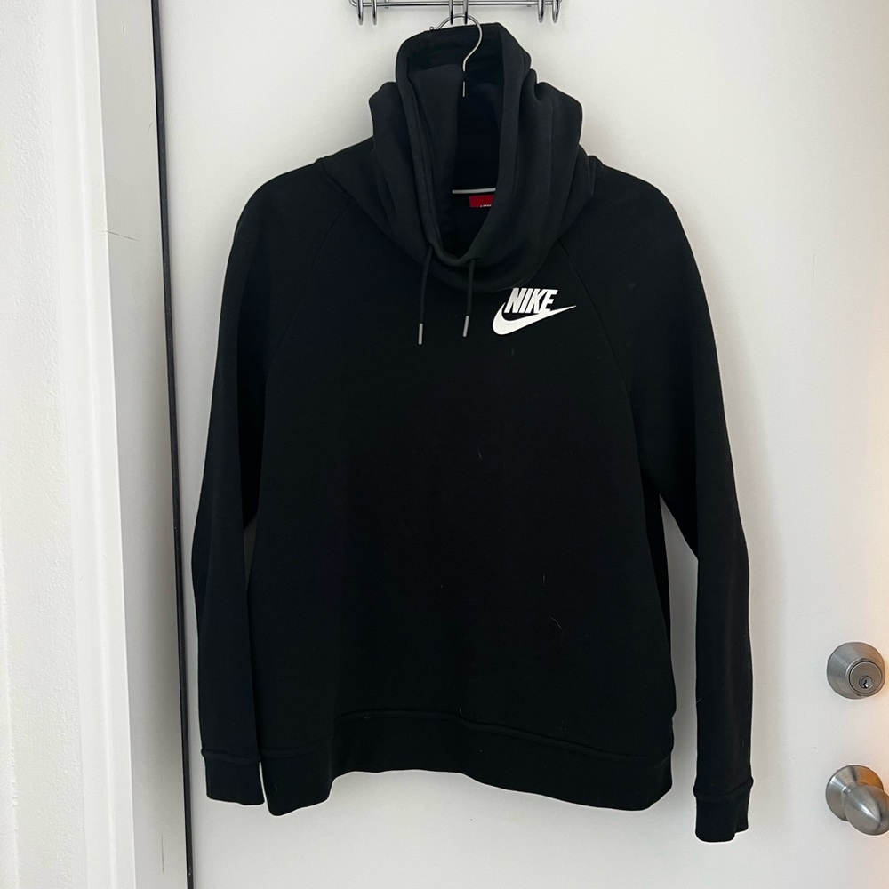 Nike Funnel Neck Sweatshirt Size M